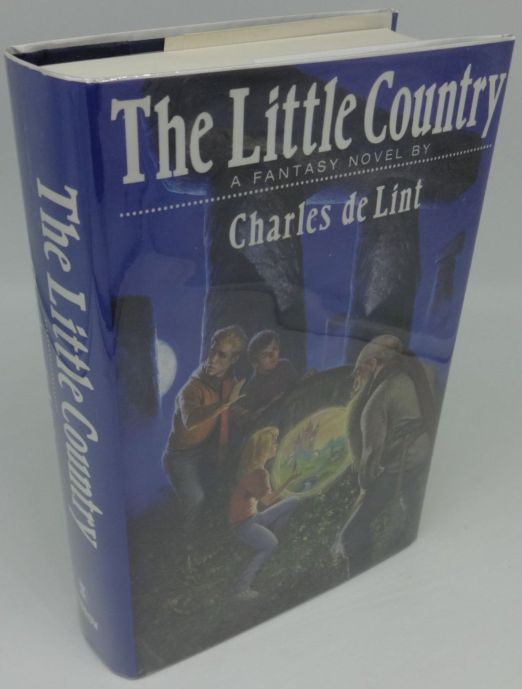 Item #000265A THE LITTLE COUNTRY (SIGNED). Charles de Lint.