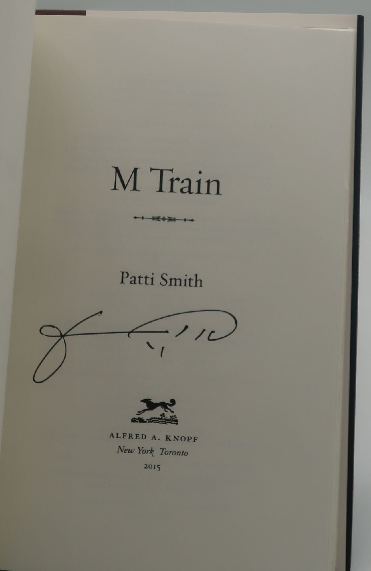 M TRAIN Signed | PATTY SMITH | First Edition