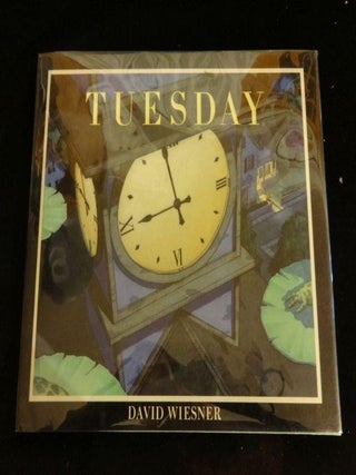 Tuesday (Caldecott Medal Book) (Caldecott Honor Book)
